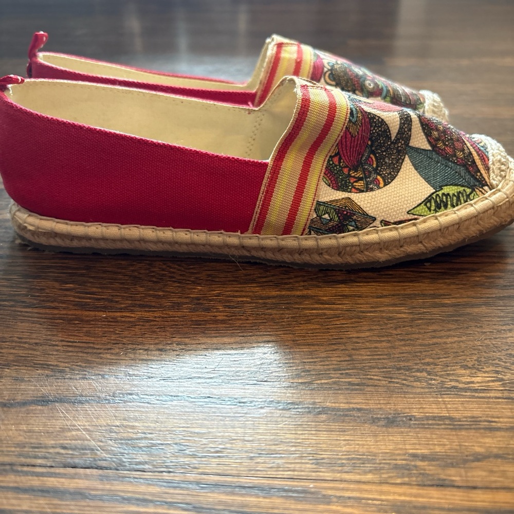 Sakroots Multicolor Canvas Slip-On Espadrilles with Red Trim - Picture 4 of 6